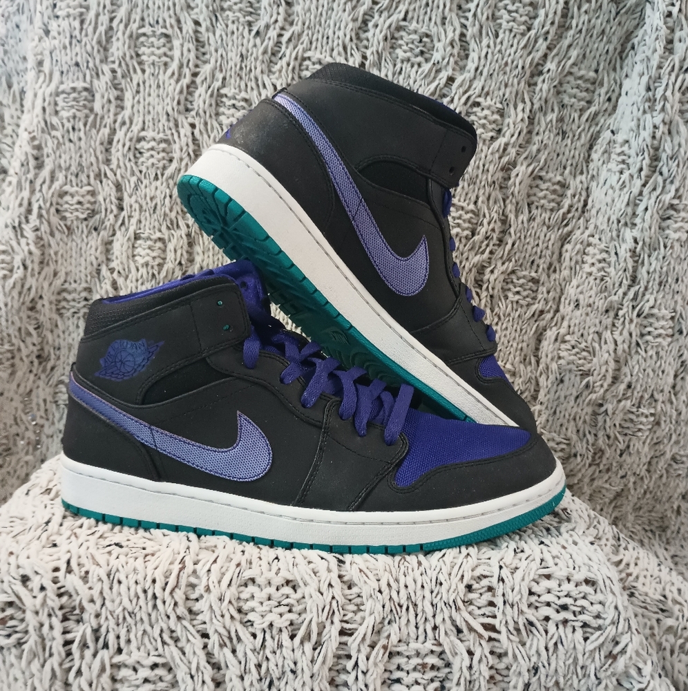 Air Jordan 1 Mid Black - Grape Ice - New Emerald Men's Size 12